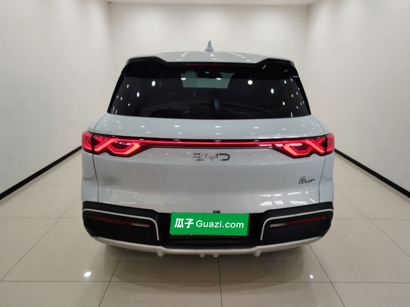 BYD Yuan UP 2025 Model 301KM Leading Version — снимка 5