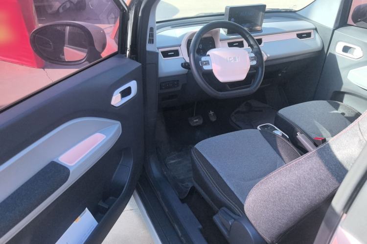 Used Chery QQ Ice Cream 2023 170km Milkshake – Lithium Iron Phosphate Driver Seat