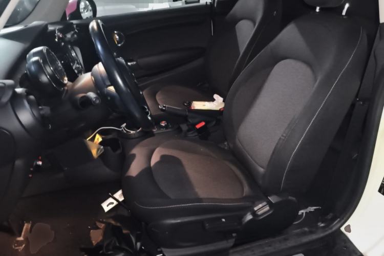 Used MINI 2014 1.5T COOPER Fun