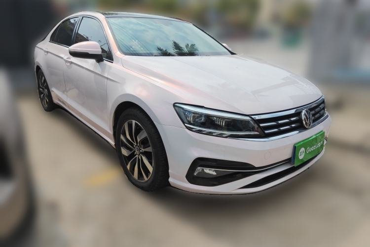 Used Volkswagen Lamando 2019 280TSI DSG Luxury Edition China V Standard Front Right 45 Deg