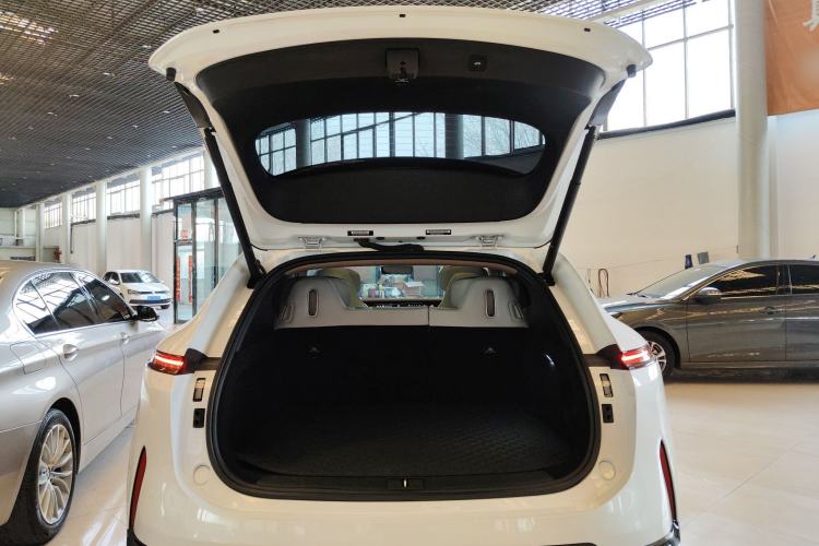 Used Avatr 07 2024 Pro+ All-Electric Version Trunk