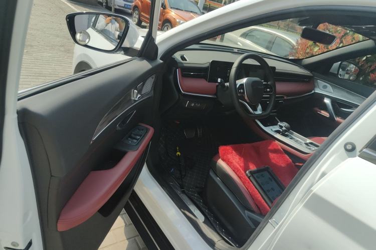 Used JETOUR X70 PRO 2023 1.5T DCT Comfort Edition 5 Seats
