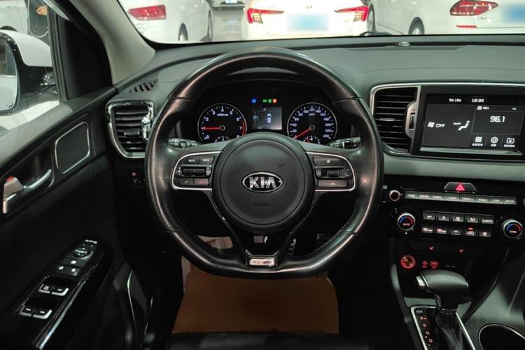 Used Kia KX5 2017 1.6T Automatic Two-Wheel Drive 15th Anniversary Special Edition DLX
