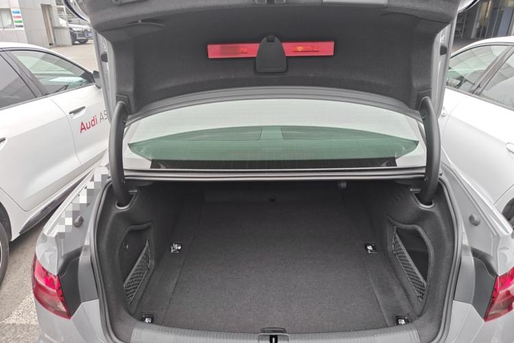 Used Audi A4L 2024 40 TFSI Luxury Dynamic Edition
