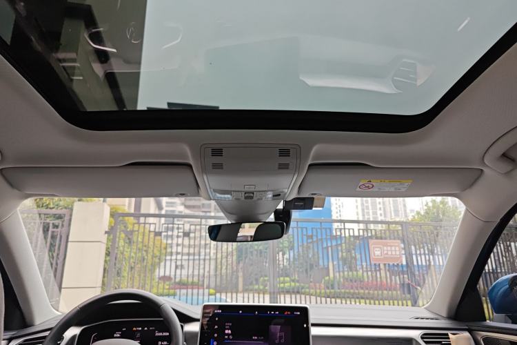 Used Volkswagen Tayron 2023 Revised Version 380TSI All-Wheel Drive R-Line High-Energy Edition Headliner