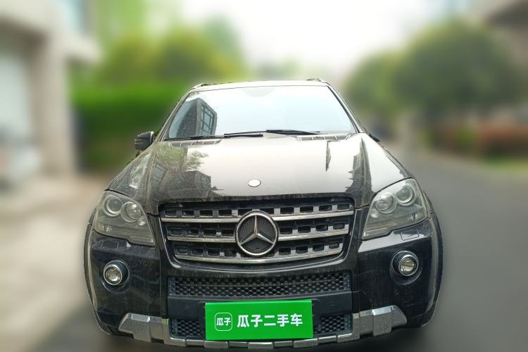 Used Mercedes-Benz M-Class AMG 2011 AMG ML 63 Front