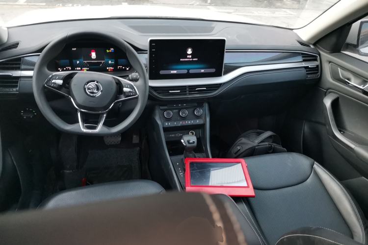 Used Skoda Kodiaq 2022 Facelifted TSI330 5-Seater Two-Wheel-Drive Luxury Edition