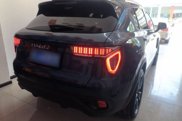 Used Lynk & Co 01 2017 2.0T Two-Wheel Drive Zhaopu Version
