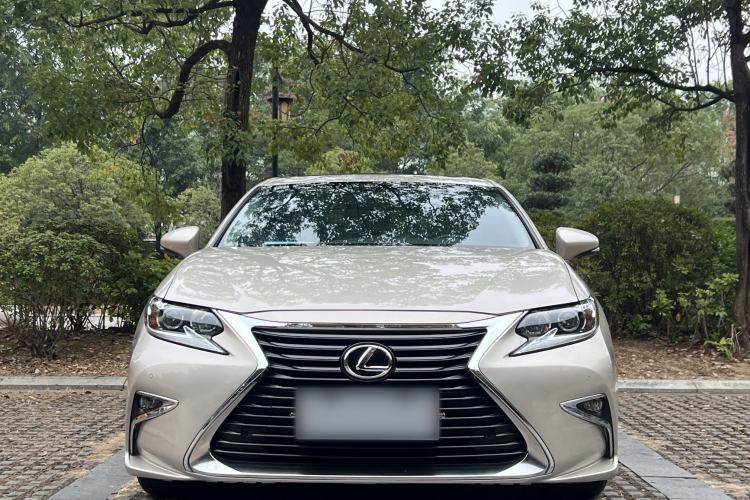 Used Lexus ES 2015 200 Elite Edition