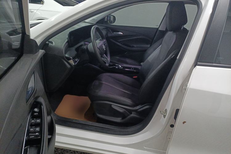 Used Buick Verano 2023 Pro Enjoyment Edition Left Front Seat