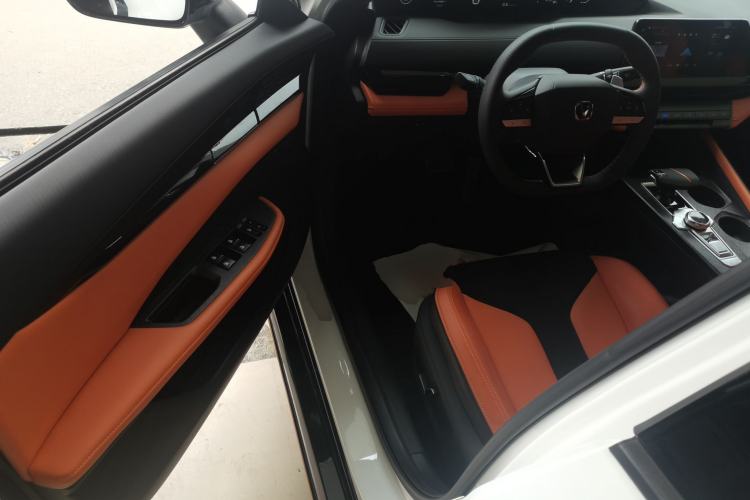 Used CHANGAN UNI-V 2023 2.0T Sport Edition Driver Seat