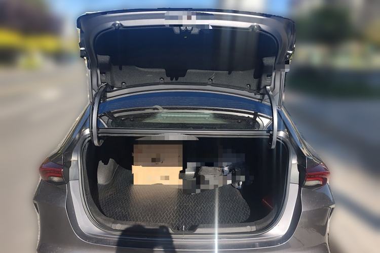 Used GAC Trumpchi EMPOW 2021 270T DCT J15 Version Trunk