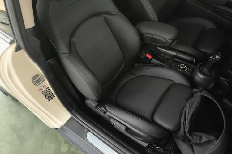 Used MINI MINI 2022 Updated 1.5T COOPER Artist