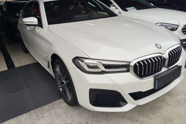 Used BMW 5 Series 2022 Second Facelift 530Li Leading Edition M Sport Package

