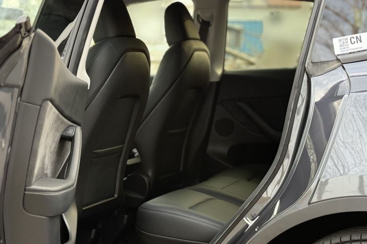 Used Tesla Model Y 2022 Revised Version Rear-Wheel Drive Interior 5