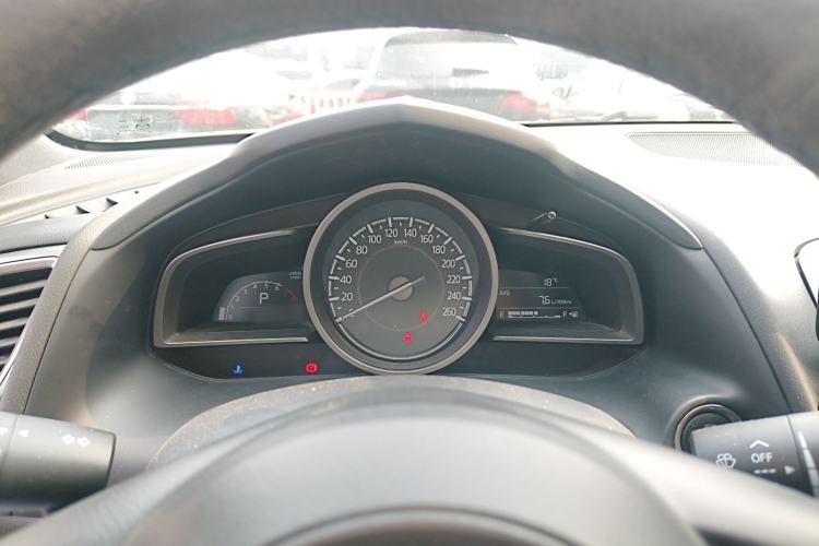 Used Mazda CX-4 2018 2.0L Automatic Two-Wheel Drive Blue Sky Dynamic Version China V Standard
