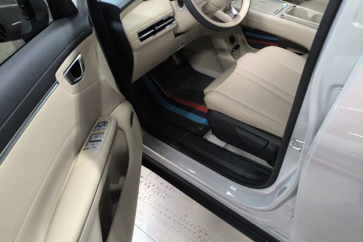 Used Wuling Bingo S 2025 Model 325km Deluxe Edition