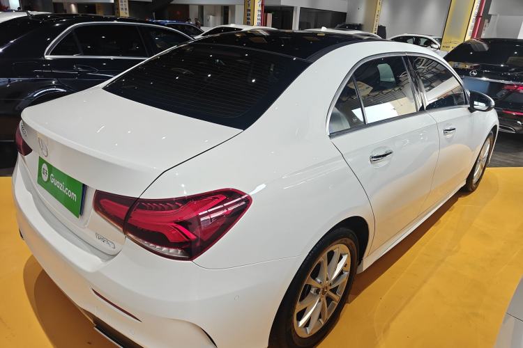 Used Mercedes-Benz A-Class 2021 A 200 L Sport Sedan Fashion Model
