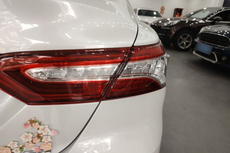 Used Toyota Camry 2021 2.0G Luxury Edition