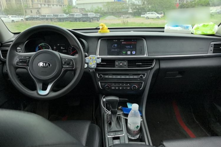 Used Kia K5 New Energy 2018 2.0L Smart Enjoyment Version Center Console