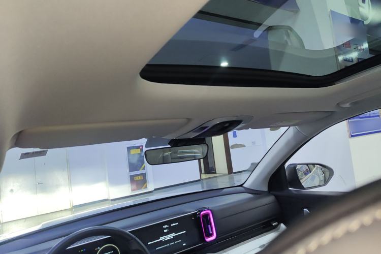 Used Hyundai ix35 2023 Musso 2.0L Flagship Edition TOP Headliner