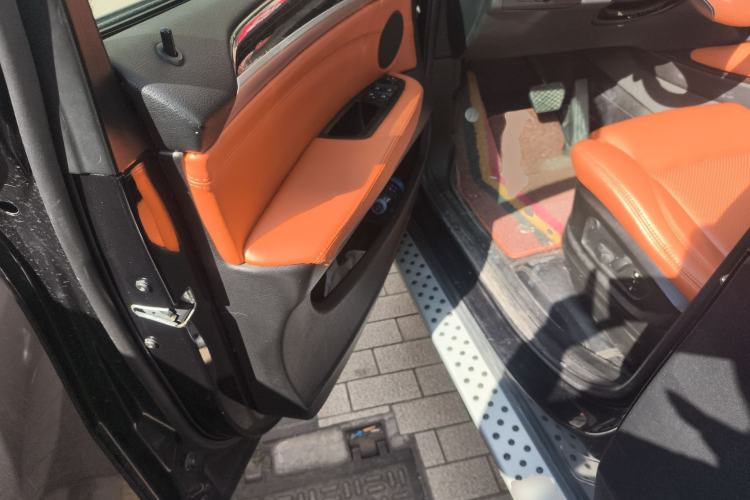 Used BMW X6 2012 xDrive35i
