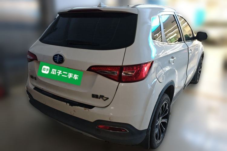 Used FAW Senya R7 2016 1.6L Manual Luxury Model
