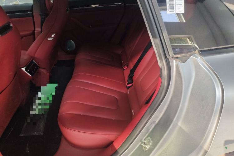 Used Hima Luxeed S7 2025 785 km Ultra