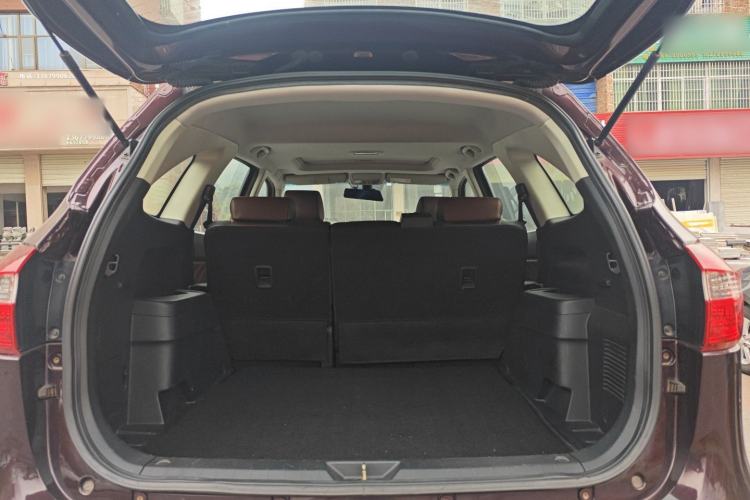 Used JMC Yusheng S350 2016 2.0T Automatic Two-Wheel Drive Gasoline Ultra-Luxury 5-Seater