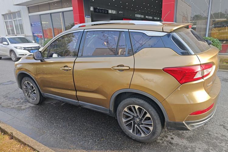 Used GAC Trumpchi GS4 2015 200T Manual Elite Edition