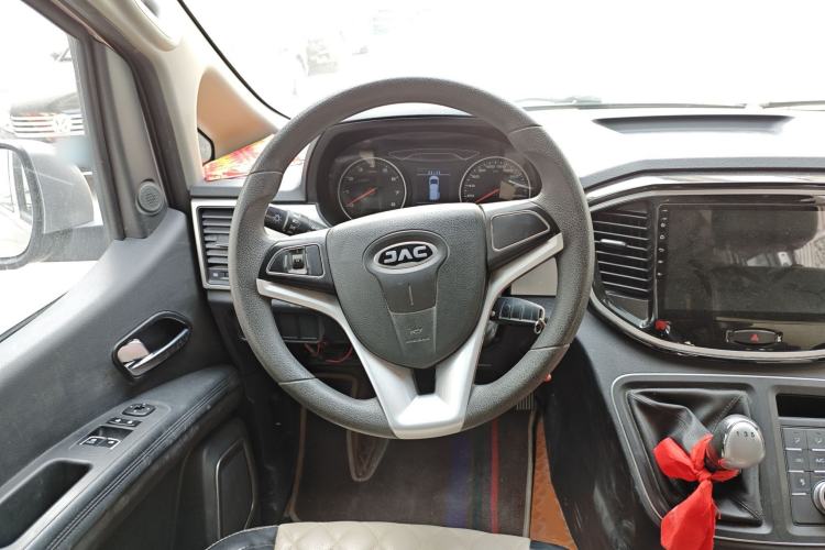 Used JAC Refine M4 2019 Business & Travel Series 2.0L Manual Speed Edition China VI Standard