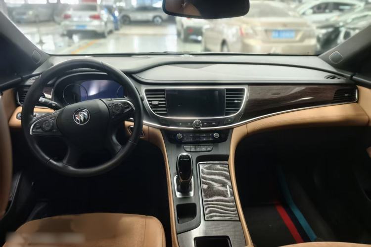Used Buick LaCrosse 2019 28T Prestige Model
