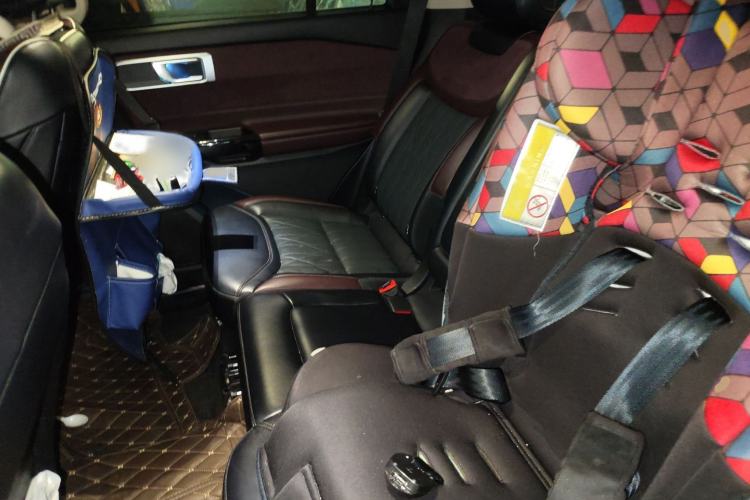 Used Ford Explorer 2023 EcoBoost 285 Four-Wheel Drive Stylish Plus Version 7 Seats