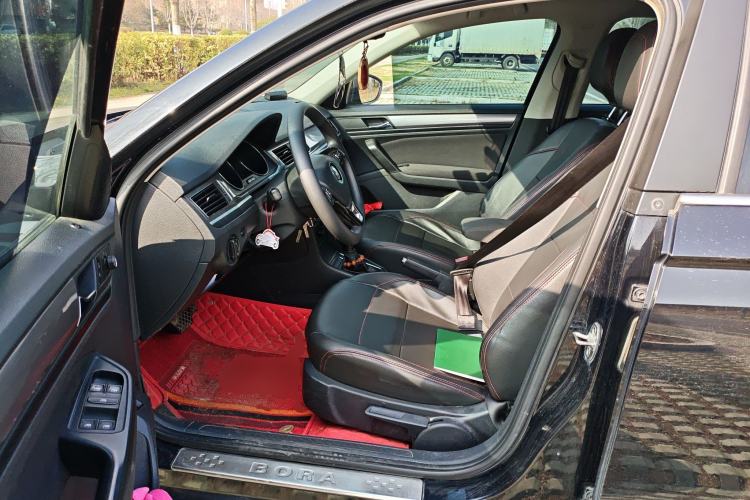 Used Volkswagen Bora 2018 1.5L Automatic Fashion Model
