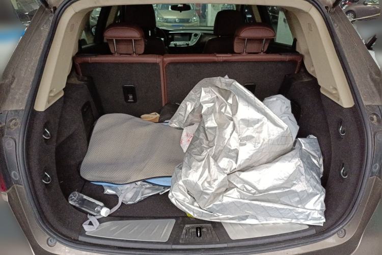 Used Buick Envision 2017 20T Two-Wheel Drive Elite Version Trunk