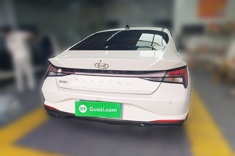 Used Hyundai Elantra 2022 1.5L CVT LUX Prestige Edition
