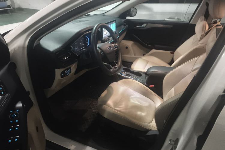 Used Ford Focus 2021 Sedan EcoBoost 180 Automatic Trendy Model