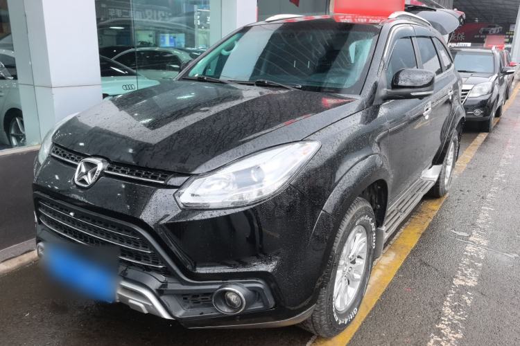 Used JMC Yusheng S350 2016 2.4T Automatic 2WD Diesel Luxury Version with Sunroof 5 Seats