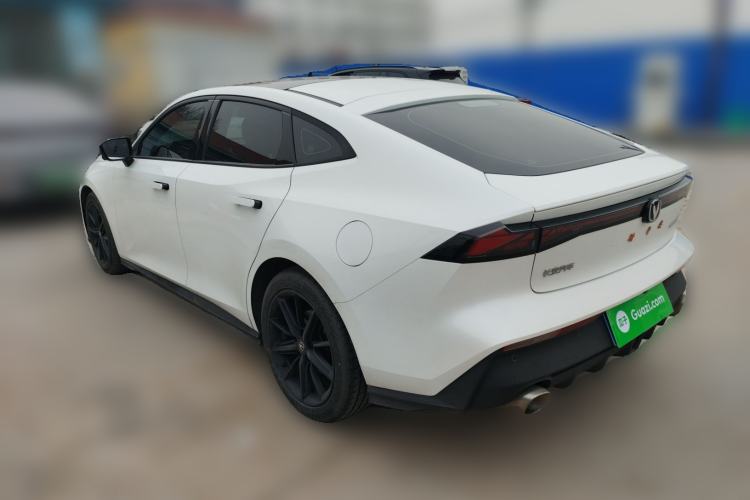 Used CHANGAN UNI-V 2022 1.5T Prestige Version