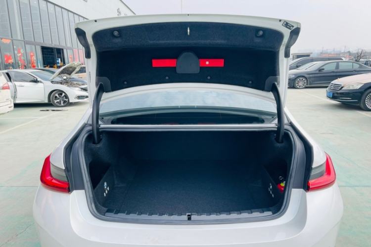 Used BMW i3 2024 eDrive 35 L