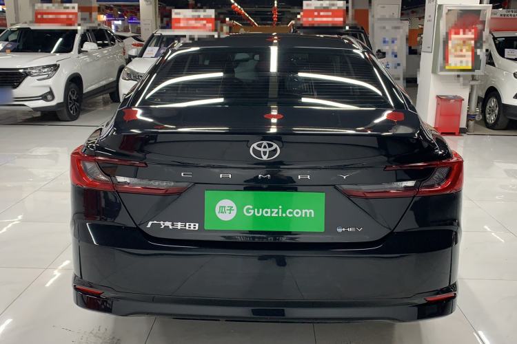 Used Toyota Camry 2024 Dual-Motor 2.0 HGVP Luxury Edition