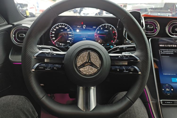 Used Mercedes-Benz C-Class 2025 Facelift C 260 L Sport Edition Steering Wheel