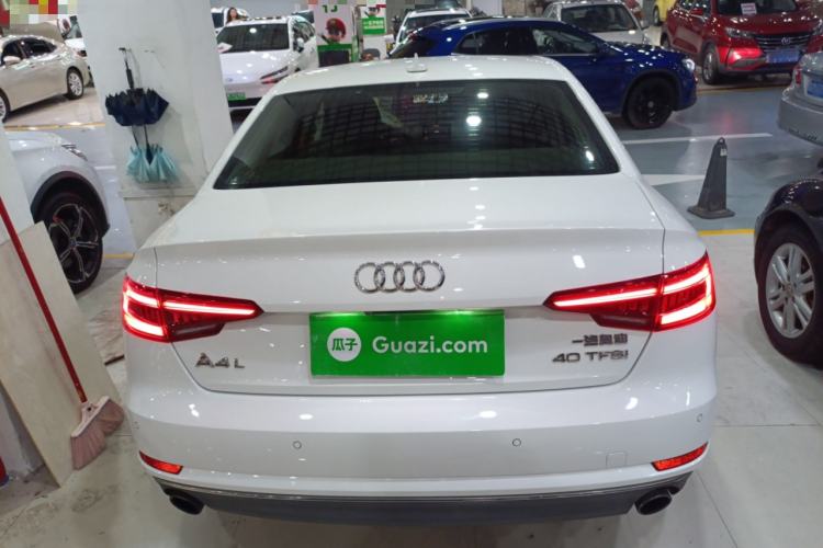 Used Audi A4L 2018 30th Anniversary Edition 40 TFSI Trendy Model
