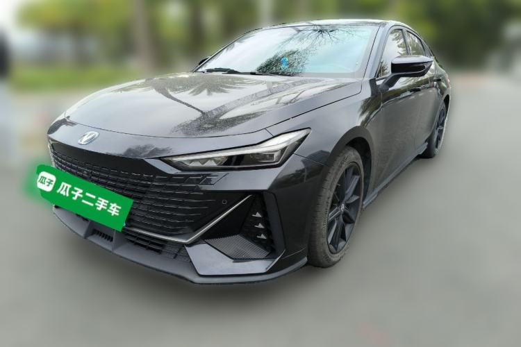 Used CHANGAN UNI-V 2023 1.5T Prestige Model