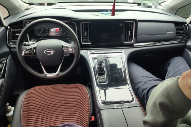 Used GAC Trumpchi M8 2024 Lingxiu Series 390T Luxury Edition Center Console