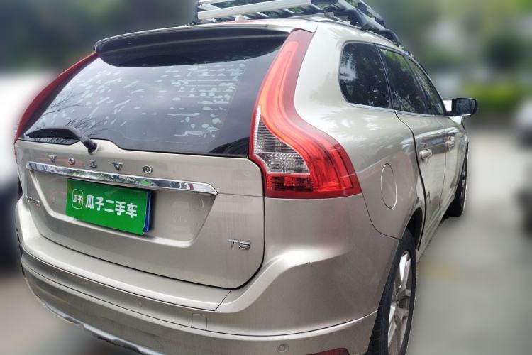 Used Volvo XC60 2017 T5 Smart Upgrade Edition