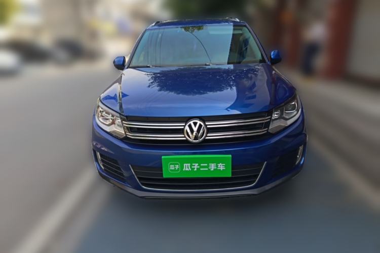 Used Volkswagen Tiguan 2015 1.8TSI Automatic All-Wheel-Drive Luxury Model Front