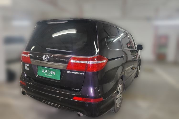 Used Honda Elysion 2015 2.4L VTi-S Prestige Edition Rear Right 45 Deg