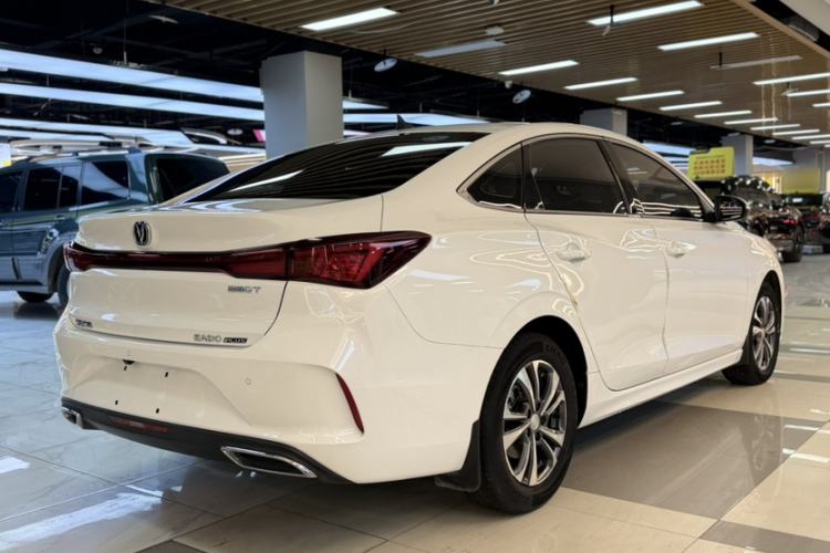 Used CHANGAN Eado 2023 Changan Edition PLUS Blue Whale NE 1.4T GDI DCT Prestige Version
