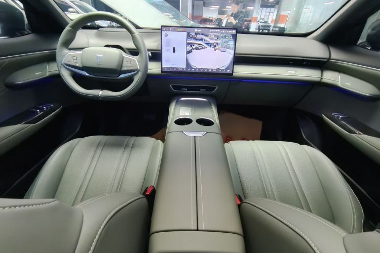 Used Deepal S07 2024 215Max Qiankun Intelligent Driving ADS SE Range-Extended Version
